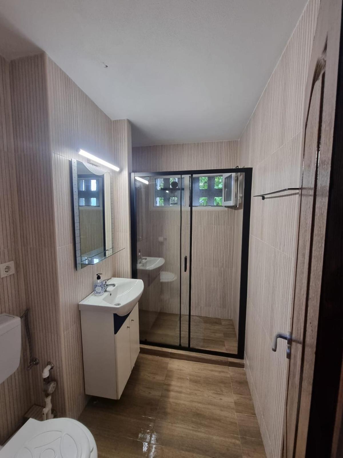 Apartament Denis Apartment Orsova Bagian luar foto