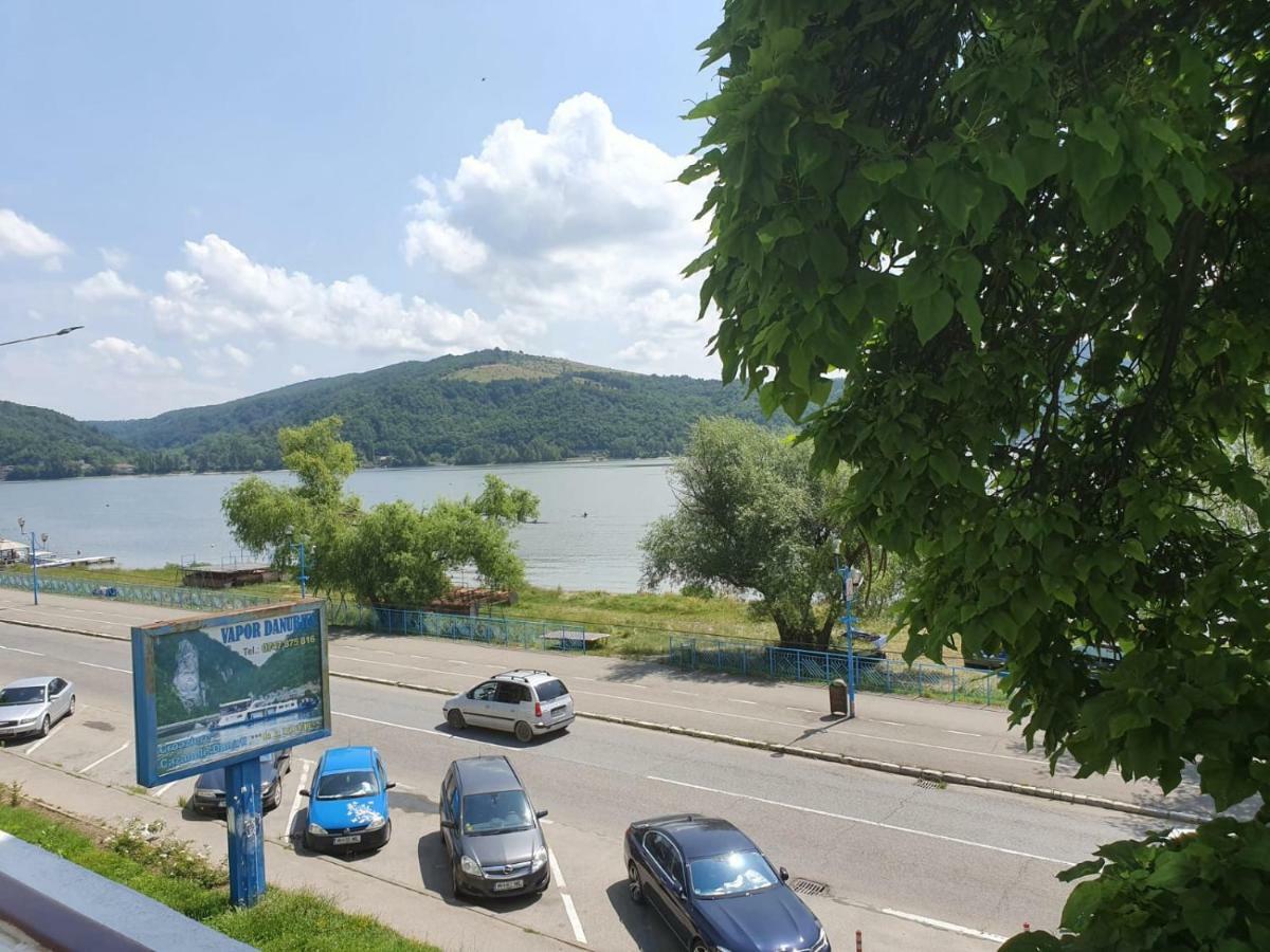 Apartament Denis Apartment Orsova Bagian luar foto